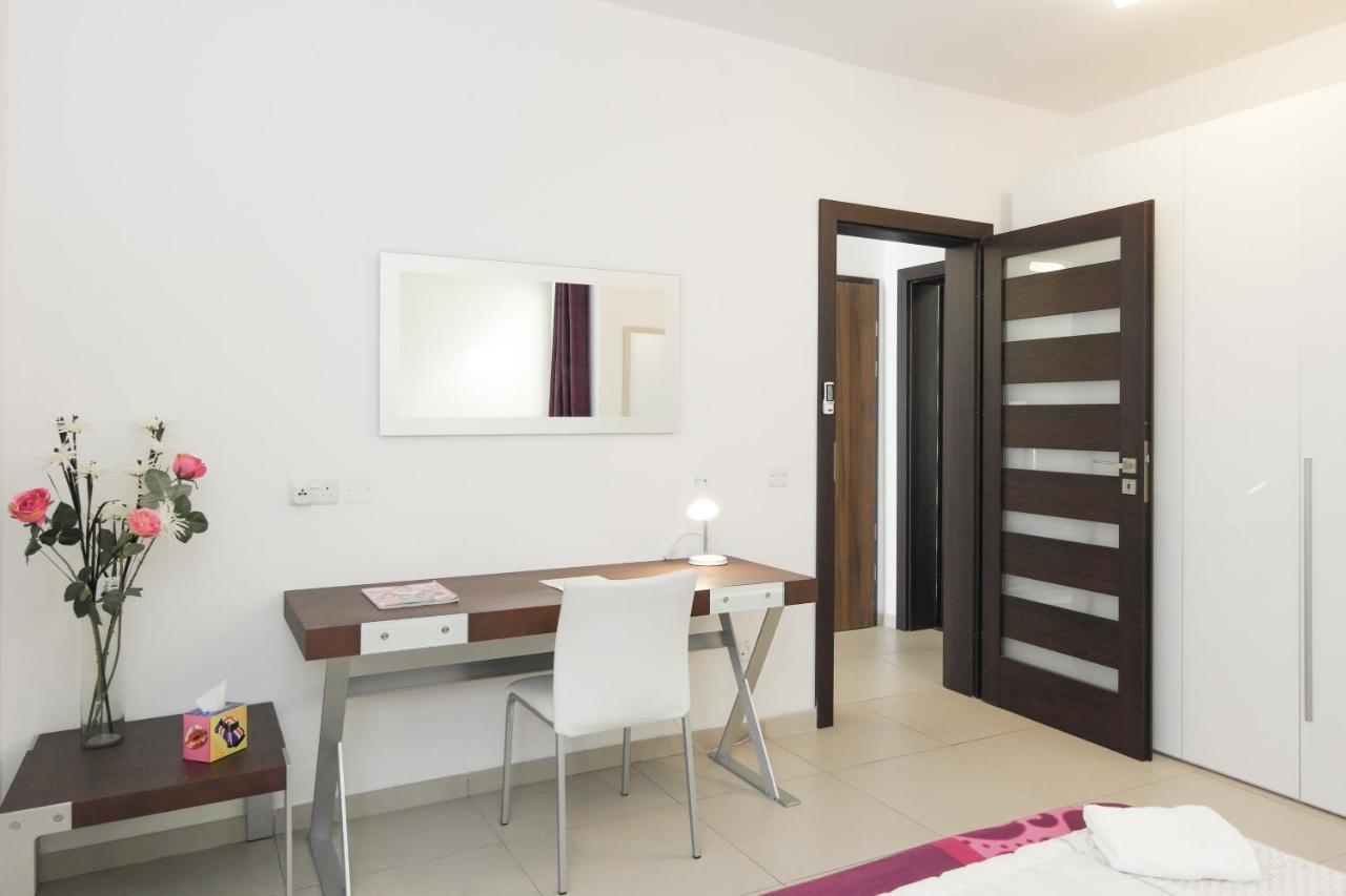 Modern Luxury Penthouse In Perfect Sliema Location Apartment Екстериор снимка